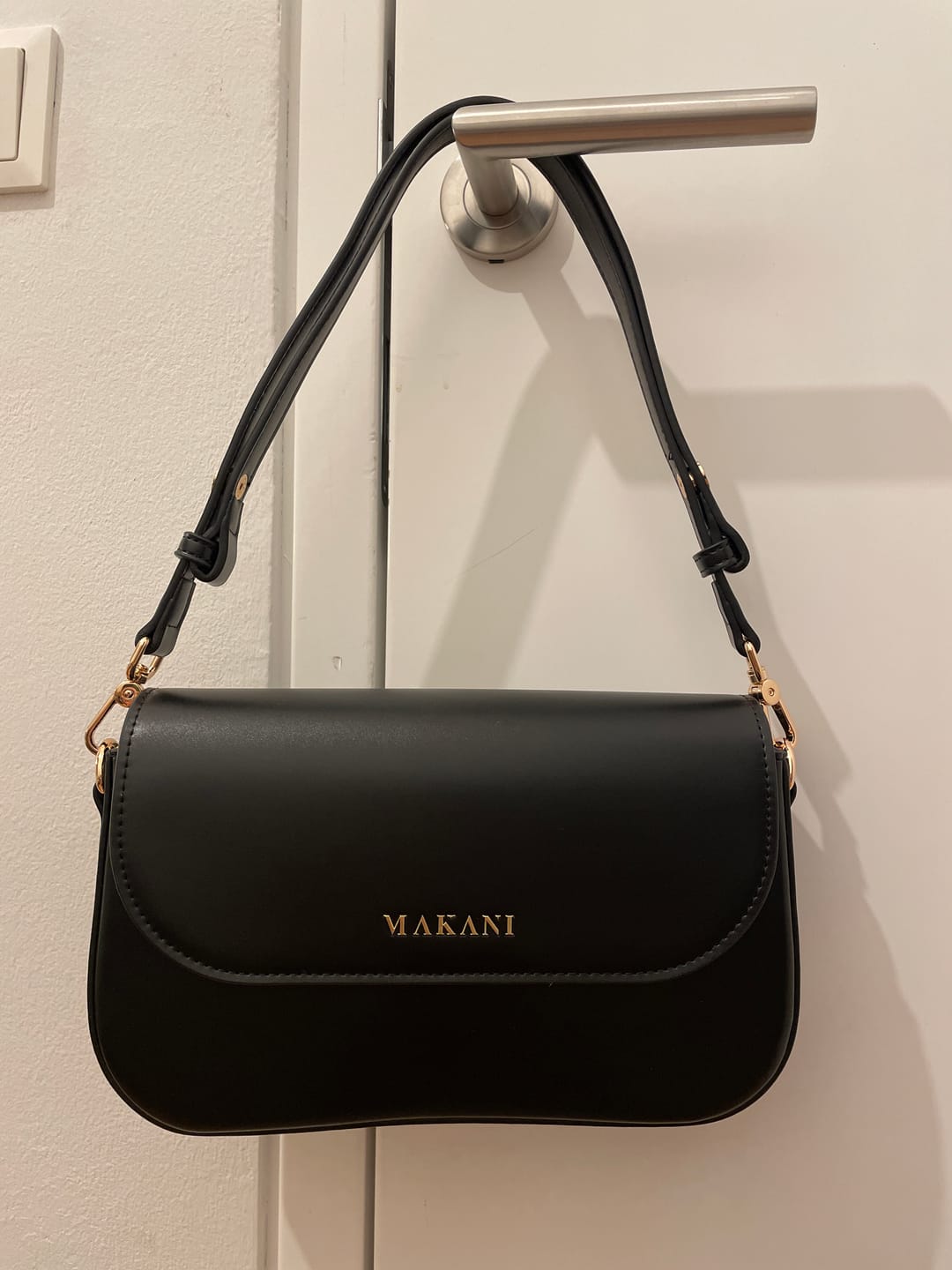 Customer photo review of CHLOIE - BLACK