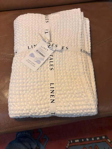 Customer photo review of White Linen & Cotton Honeycomb Waffle Towel