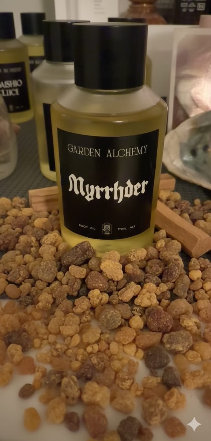 Customer photo review of MYRRHDER body oil
