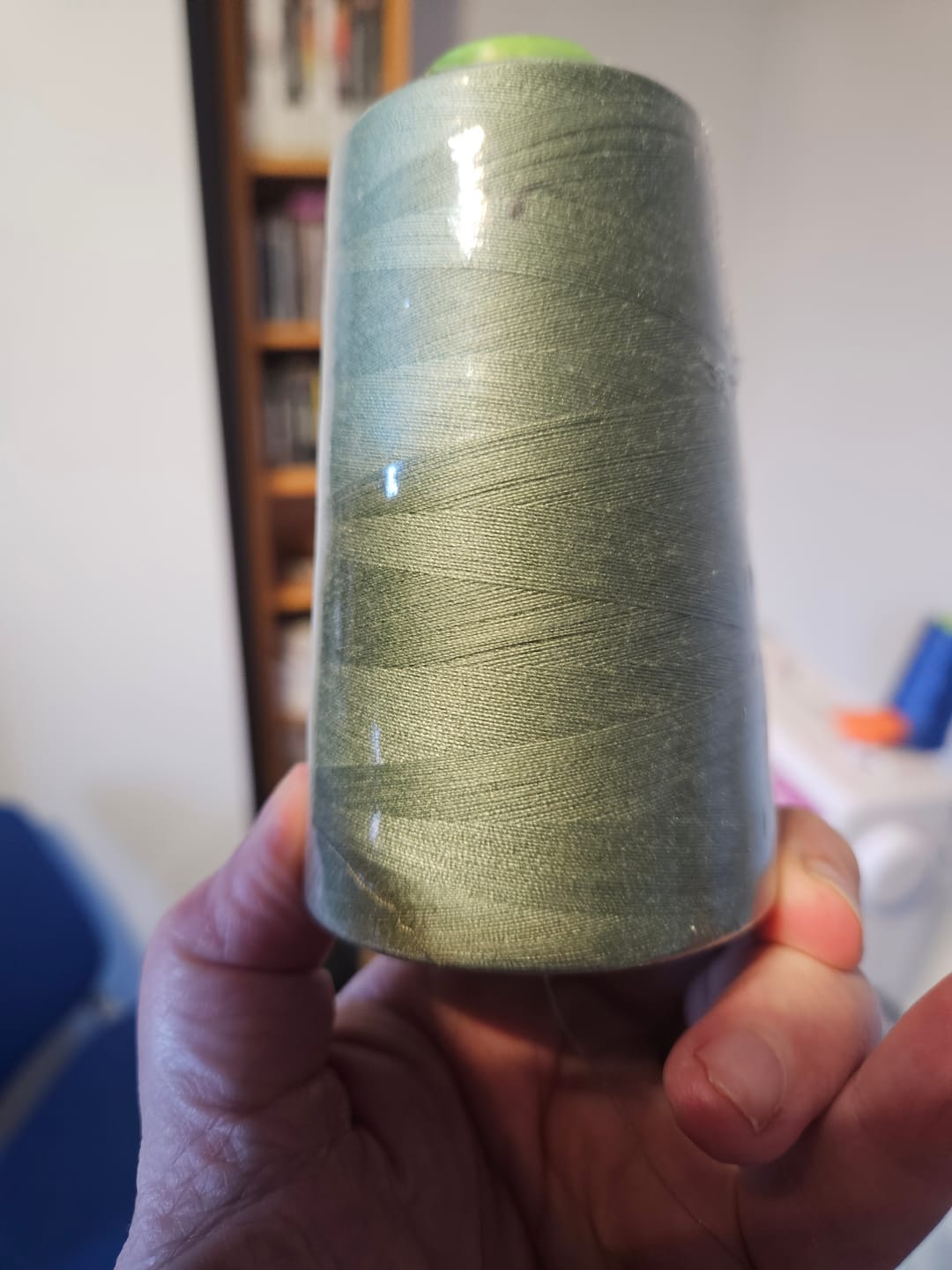Customer photo review of Overlocking Thread - 3000 Yards