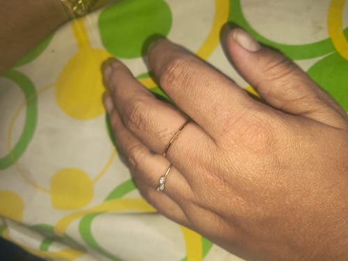 Shellena Hemant S. review of Featherlight Beauty Ring image 1 out of 1