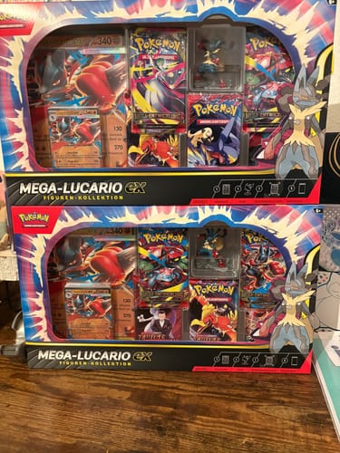 Customer photo review of Pokémon Figuren-Kollektion Mega-Lucario-ex