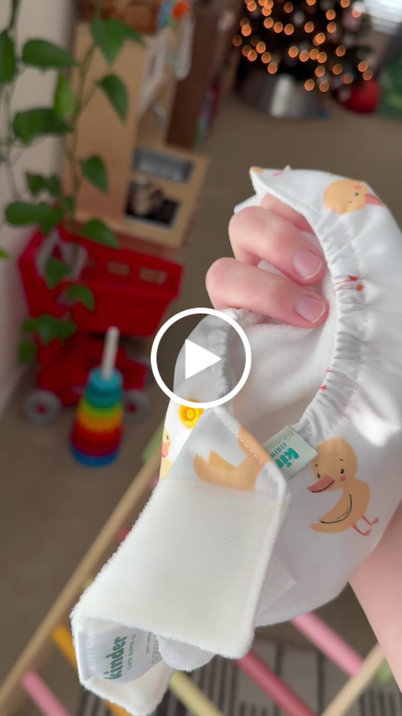 Customer video review of Reusable Doll Toy Diaper Set with 5 Mini Reusable Baby Wipes