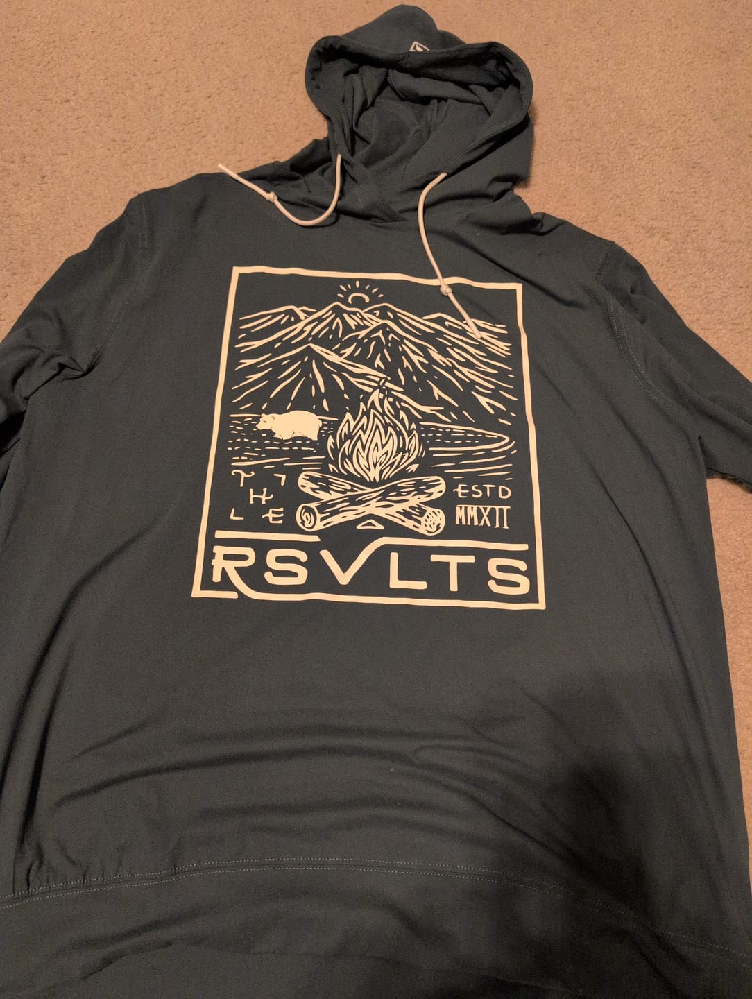 Customer photo review of RSVLTS MTNS (Alpine Green) – Performance Hoodie