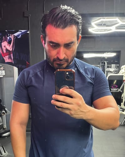 Customer photo review of Training Sport Tee Icon - Navy Blue