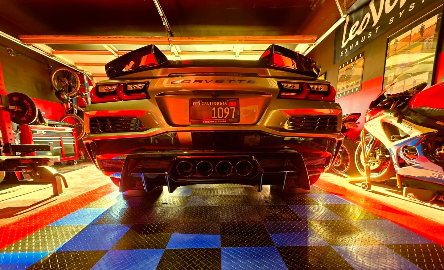 Customer photo review of 2023-Up Corvette C8 Z06 Rear Bumper Finned Diffuser