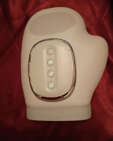 Customer photo review of Guante Masajeador Terapéutico