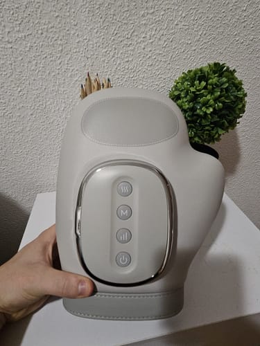 Customer photo review of Guante Masajeador Terapéutico