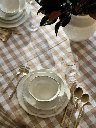 Customer photo review of 16-Piece Stoneware Set-Pearl White