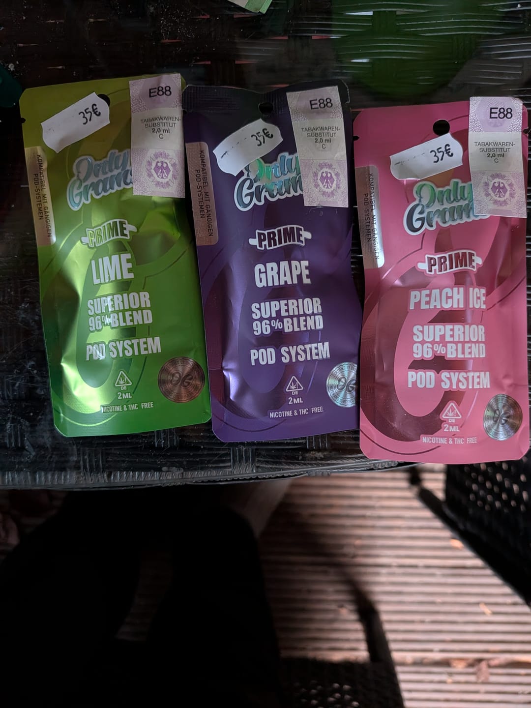 Customer photo review of Cali Purple
