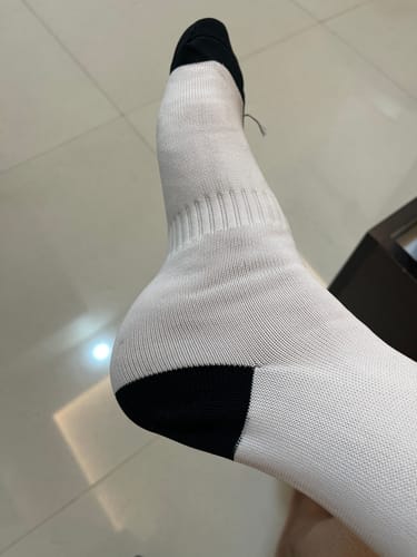 Customer photo review of SOULSOCKS – Pack of 2 Deadlift Socks | Ultimate Protection & Performance