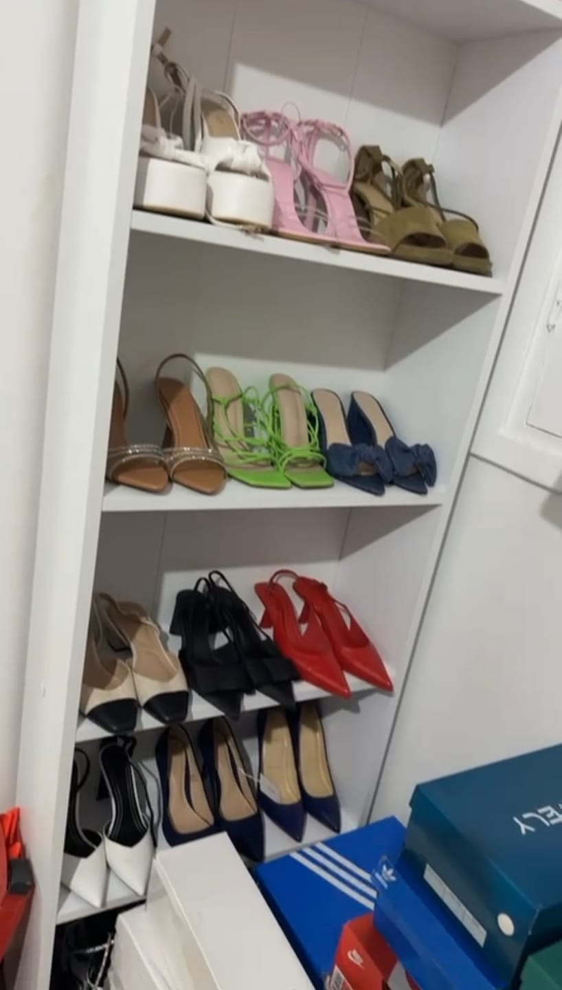 Customer photo review of Meuble a chaussure avec Etagere NEMINE 170-180 cm - 4 a 7 Etagère