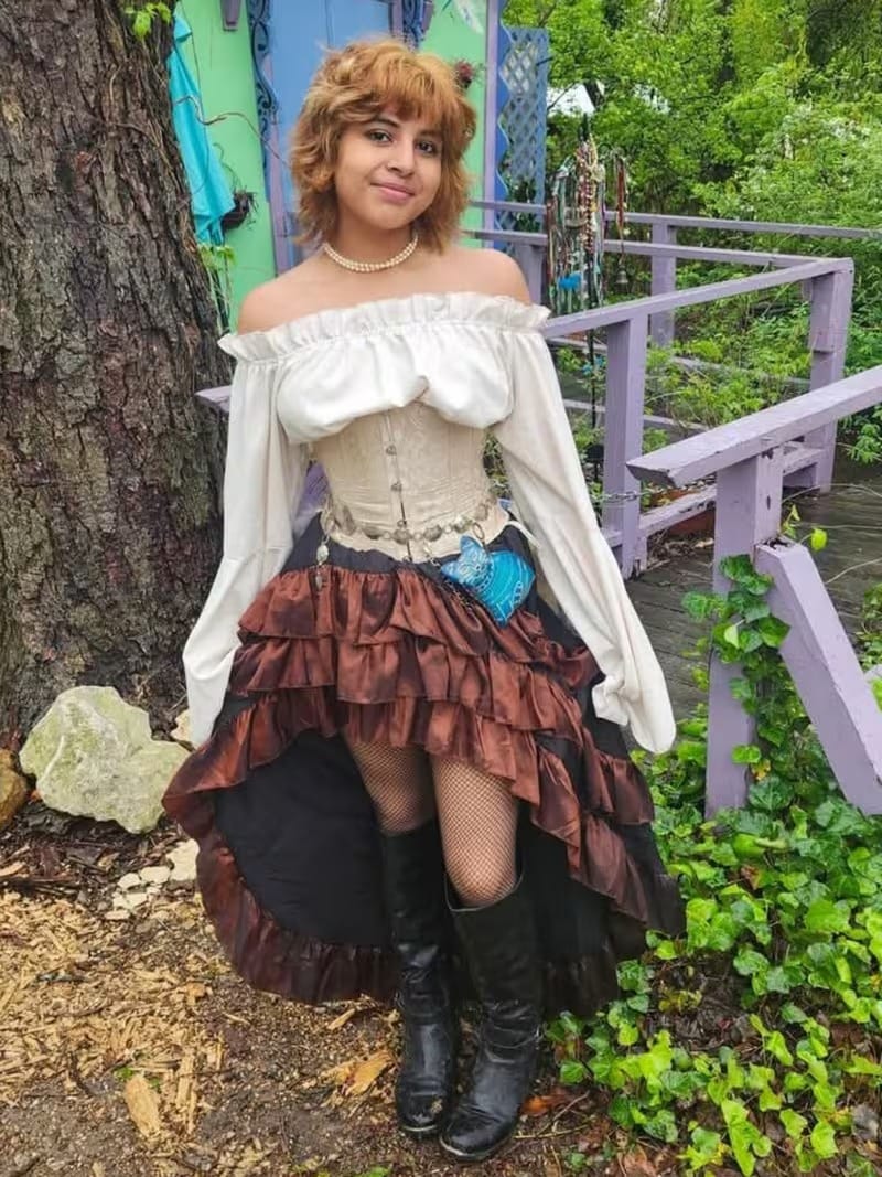 Customer photo review of Bustle Steampunk skirt
