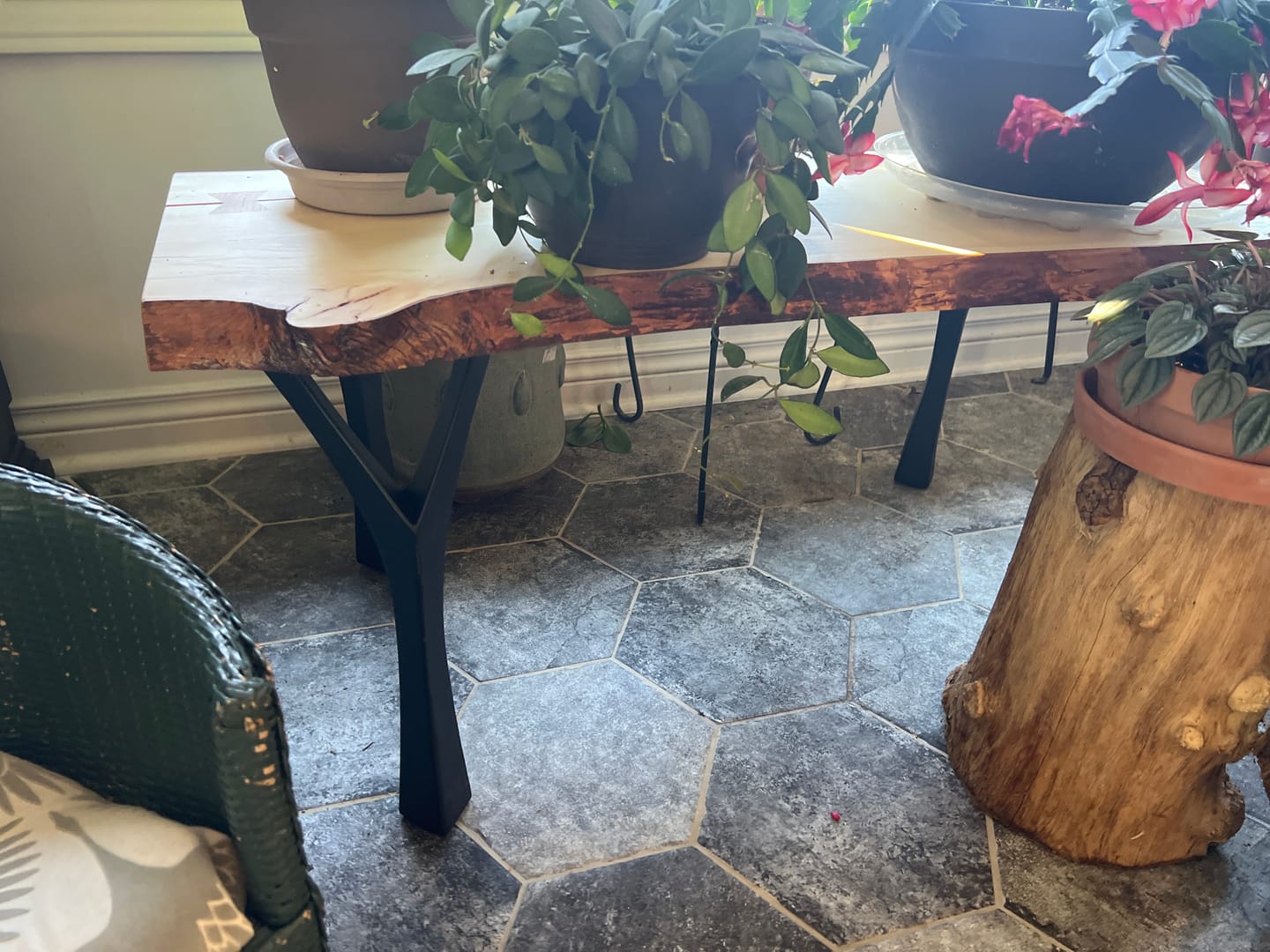 Customer photo review of Bench Legs 118 Faras 16" H Modern Steel Furniture