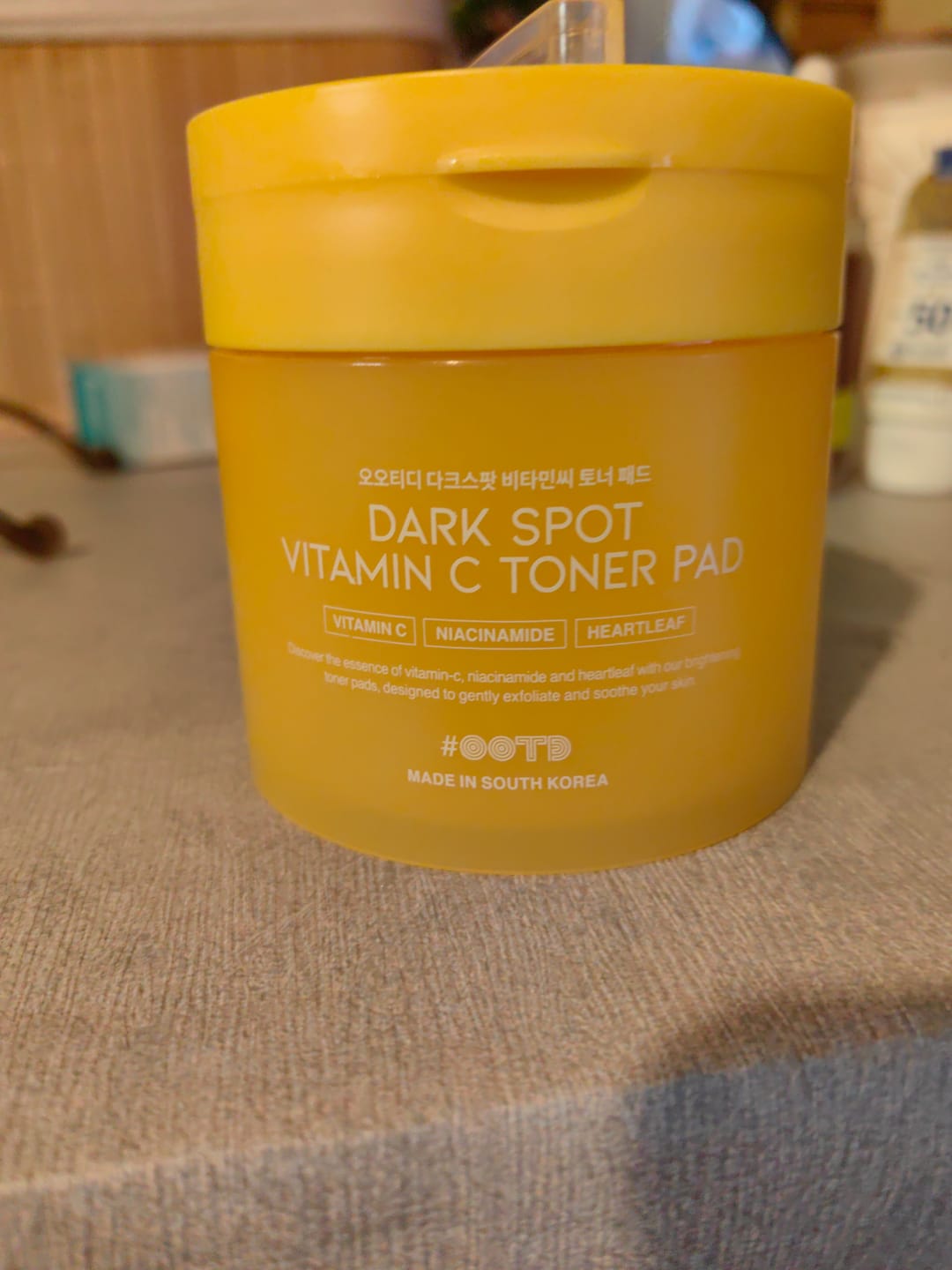 Customer photo review of Тонер падове с Витамин С против пигментни петна и неравномерен тен OOTD Dark Spot Vitamin C Toner Pad