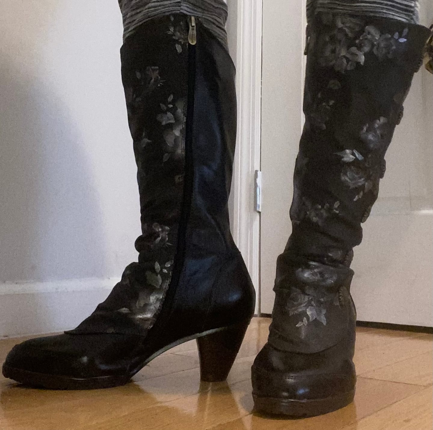 Customer photo review of Vintage Handmade Real Leather Boots