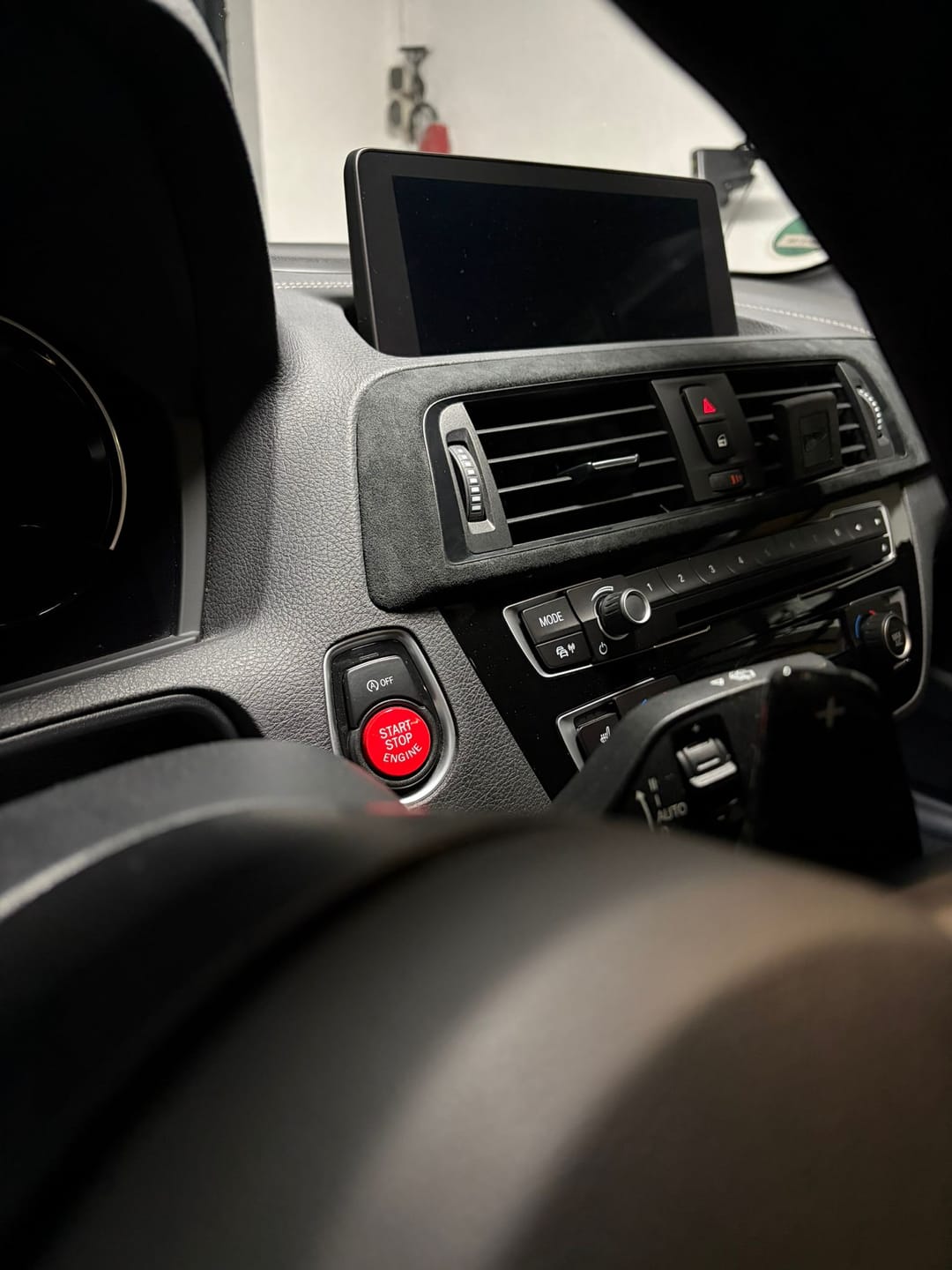 Customer photo review of BMW F20,F21, F22 F87 Alcantara Interiør Lister Med Sømmer