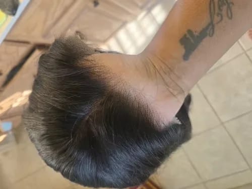 Customer photo review of More Face 13x6 HD Straight Lace Frontal Wigs Pre Bleached Knots Human Hair Wigs With Elastic Drawstring