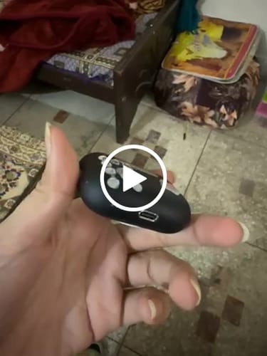 Customer video review of LOT Earbuds - Random Color