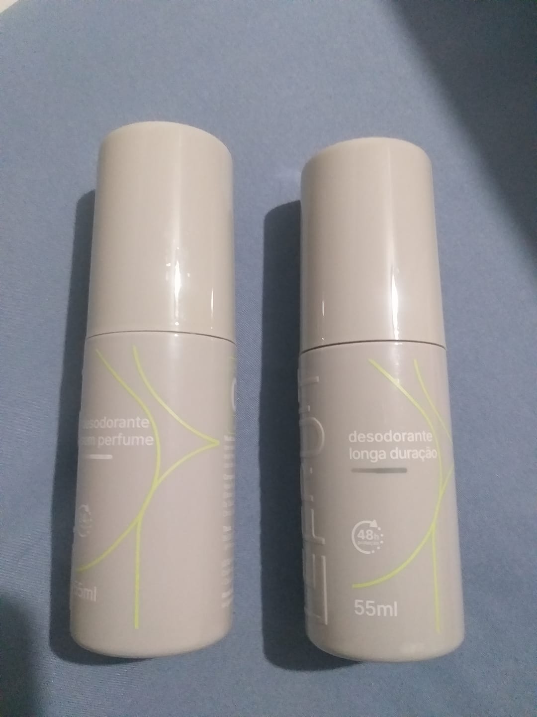 Customer photo review of Desodorante Longa Duração