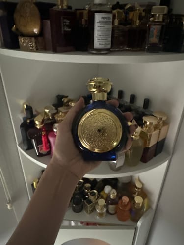 Customer photo review of Boadicea The Victorious Blue Sapphire