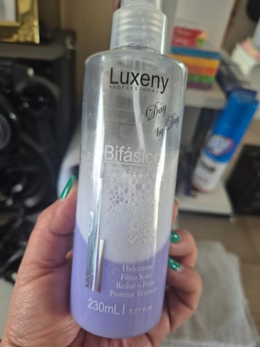 Reseña con foto de un cliente sobre Spray Bifásico 10 en 1 230 ml