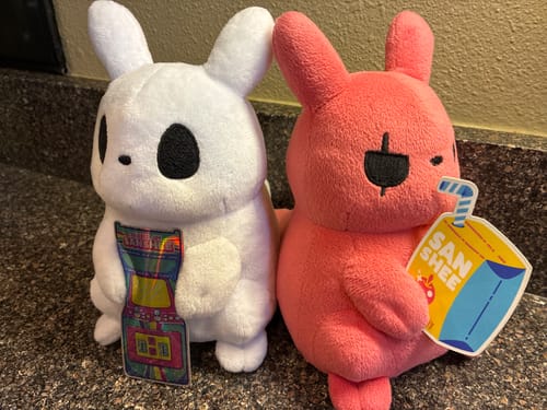 Customer photo review of Rain World - Survivor Slugpup Plush
