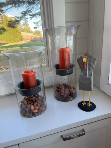 Customer photo review of Bulk Pack of 100 Pcs Mixed Artificial Acorns Natural Vase Filler Wholesale