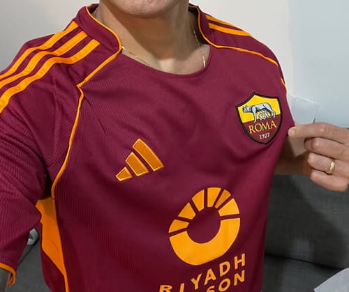 Customer photo review of MAGLIA ROMA HOME 2025/26