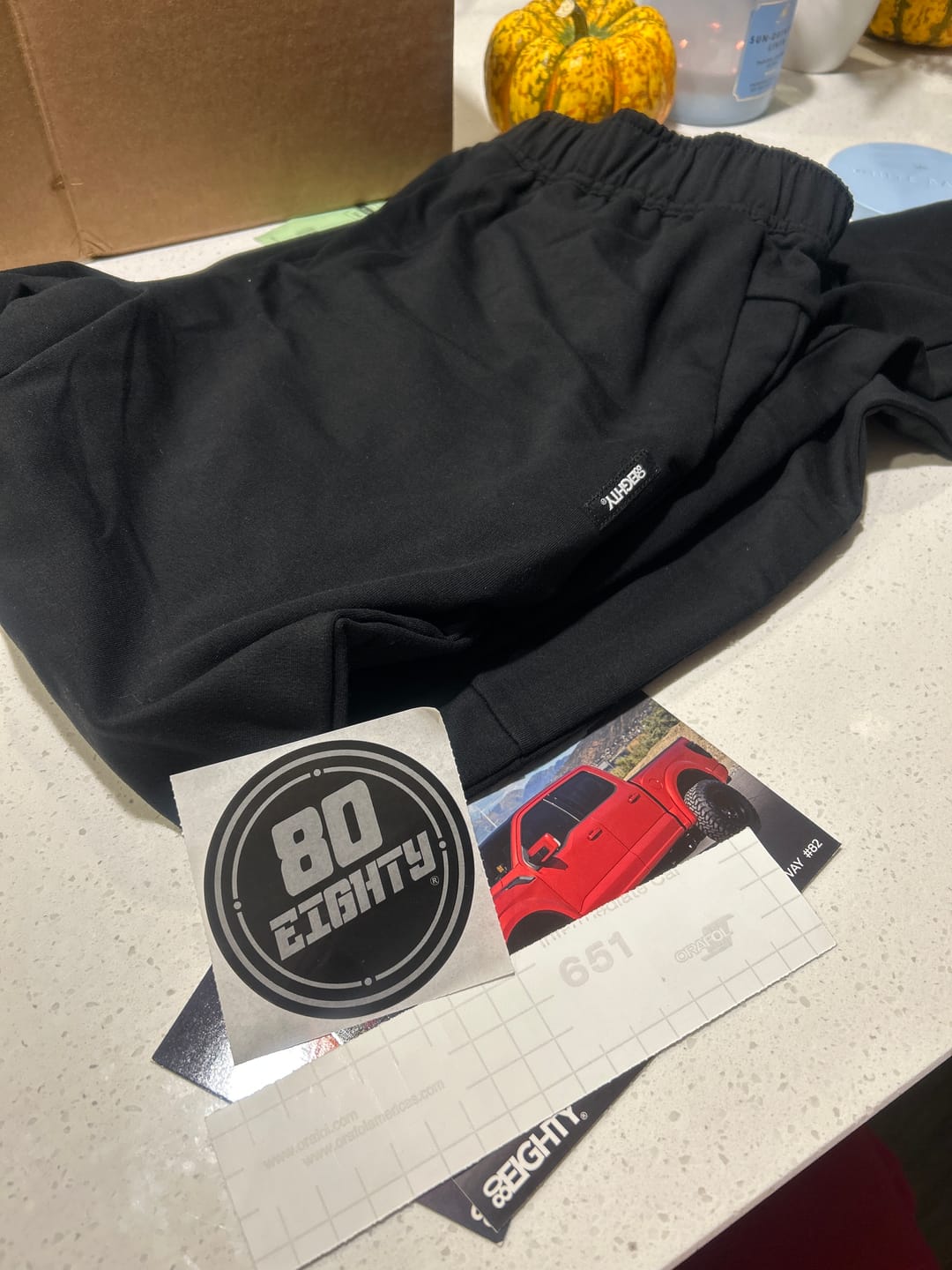 Customer photo review of 80Eighty® Noir Perform Pant