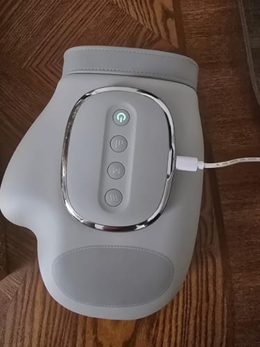 Customer photo review of Guante Masajeador Terapéutico