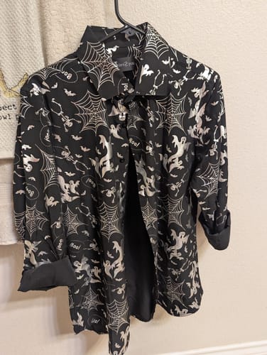 Customer photo review of Ties2you Halloween Black Ghost Shirt Mens Party Long Sleeve Button Down Shirt