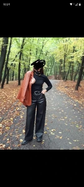 Customer photo review of Giselle High Waisted Leather Pants