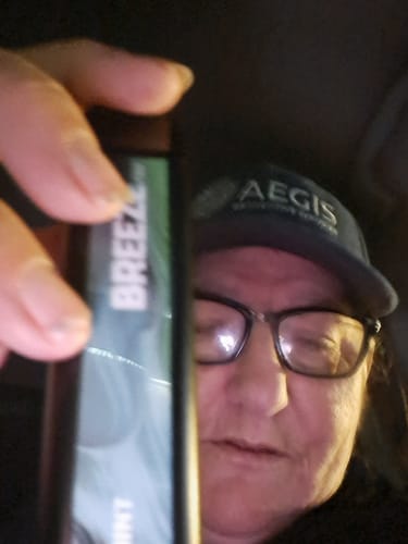 Customer photo review of Breeze Pro Disposable Vape