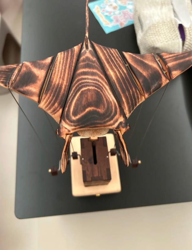 Customer photo review of Wooden Automaton Hand Cranked Manta Ray Kinetic Sculpture Desk Decor Fall 2025 Handcrafted Stress Relief Gift