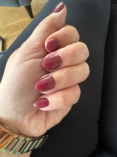 Carola J. review of UV Gel: Grapevine Twist image 1 out of 1