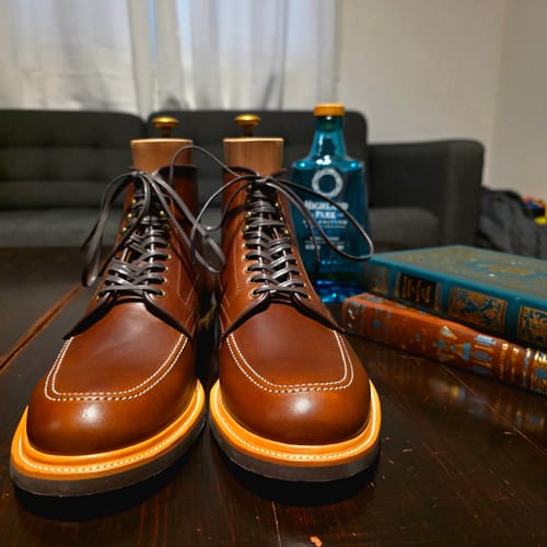 Customer photo review of Indiana Moctoe Boot  - luosjiet®boots - Brown Full Grain Pull-Up Cowhide