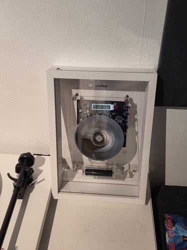 Customer photo review of M1 Music Frame CD Player