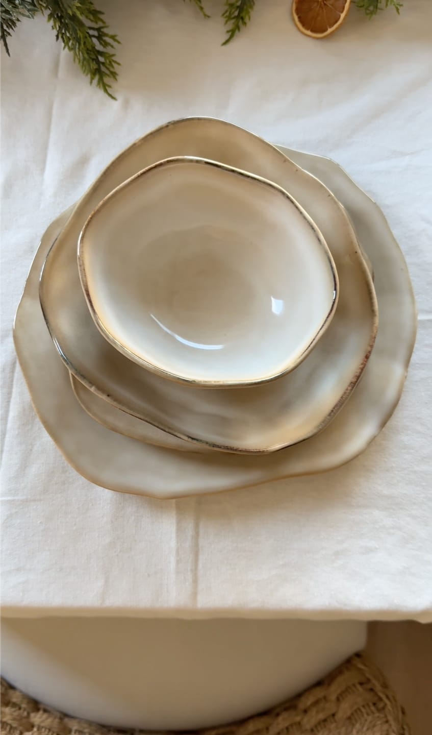 Customer photo review of 16-Piece Stoneware Set-Crema
