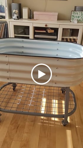 Customer video review of Elevated Rolling Patio Garden