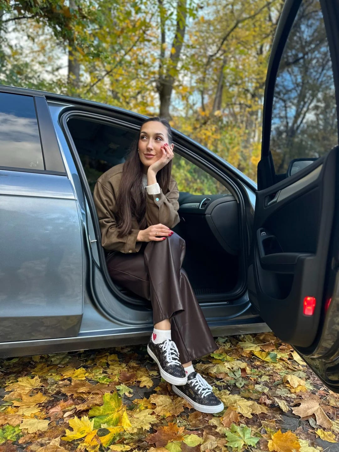 Customer photo review of Giselle High Waisted Leather Pants