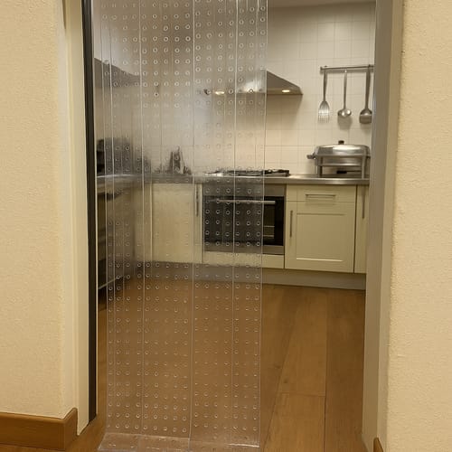 Customer photo review of Perforated PVC Strip Cut to Size – Air Flow with Insect Protection, 200mm x 2mm, Clear, UV-Resistant – Ideal for Kitchens and Catering, 50m Roll