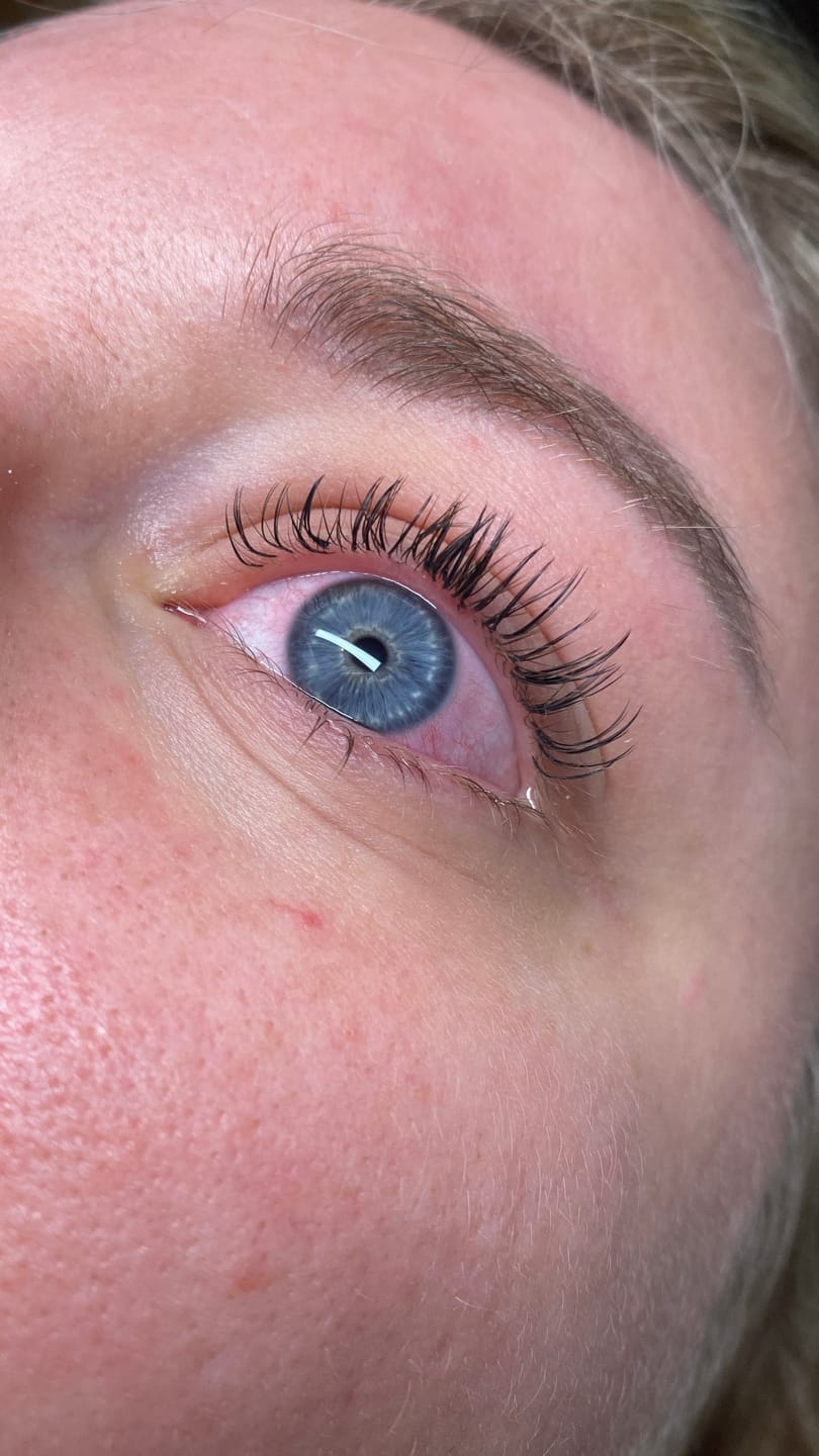 Customer photo review of Glue Black
