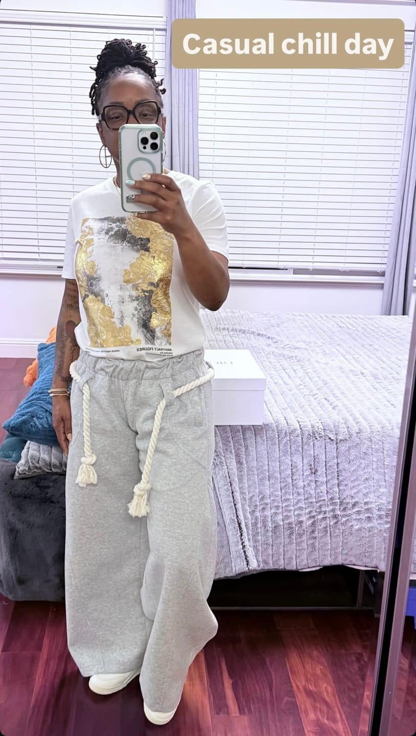 Customer photo review of Aelfric Eden Super Baggy Barrel Sweatpants
