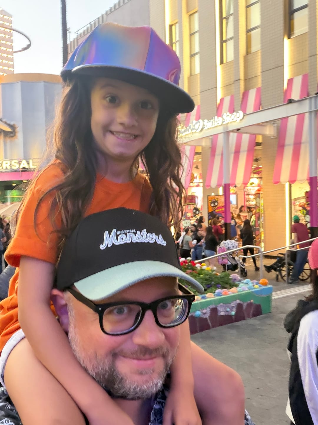 Customer photo review of Universal Monsters "The Scream Team" – 5-Panel Curved Brim Hat