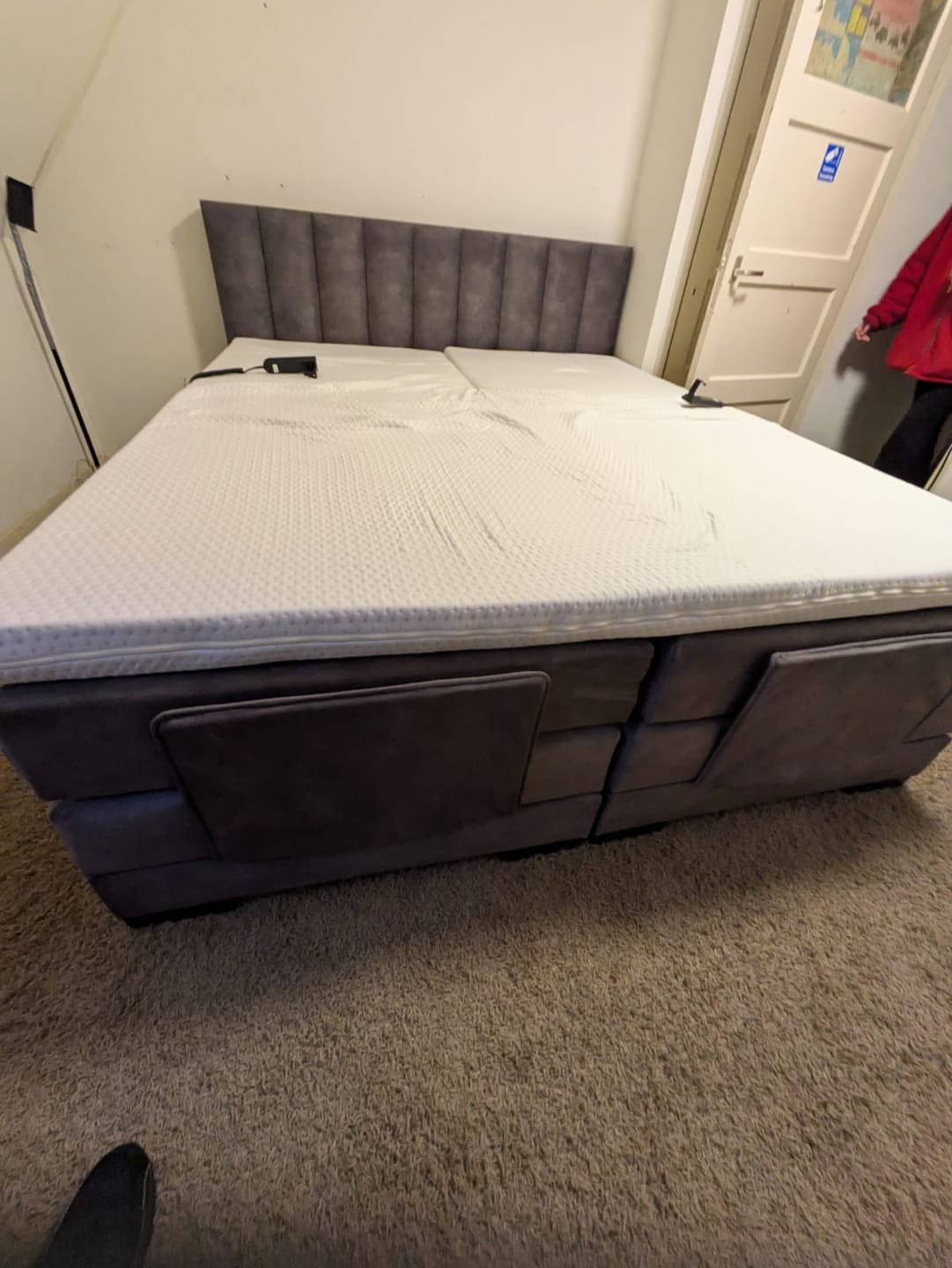 Customer photo review of Y-NOT - Elektrische Boxspring - Lumière - Complete set - Nº29 Ivory