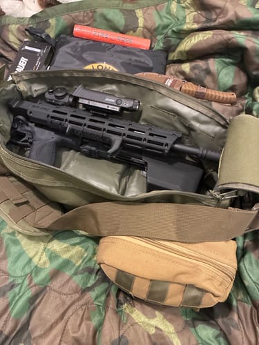 Customer photo review of Feather Light Go Bag
