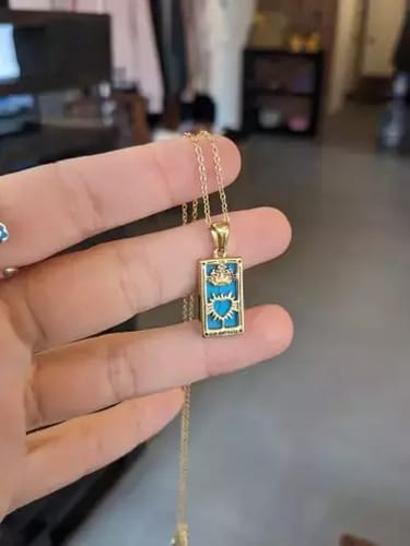 Customer photo review of Aura Tarot Necklace