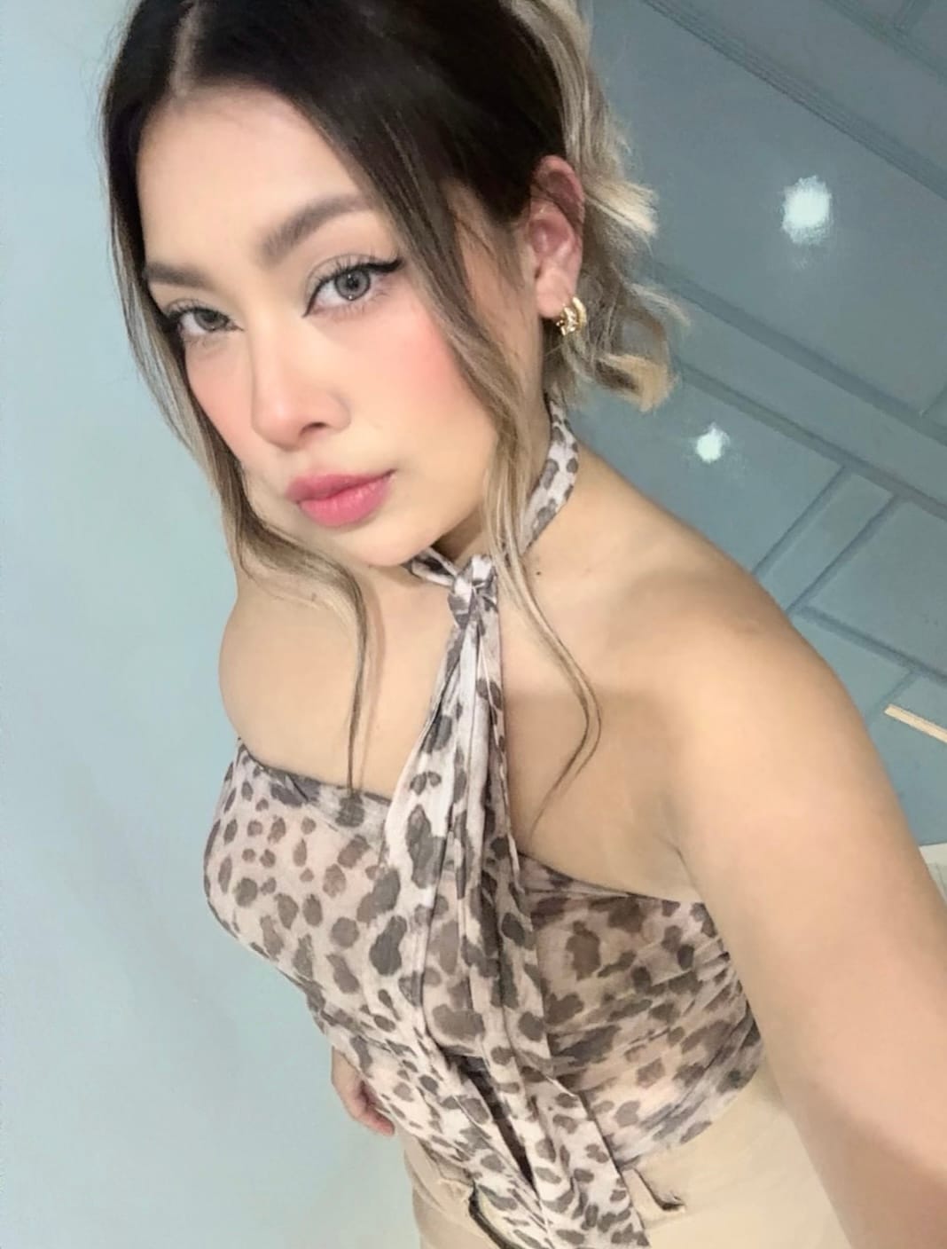 Customer photo review of Citha Hazel Brown Prescription Colored Contact Lenses