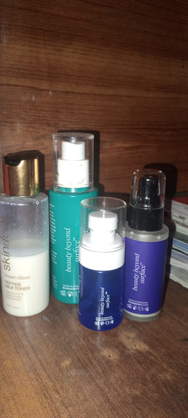 Customer photo review of ORGANIC REGENERATING FACE WASH - Daily Cleansing Treatment